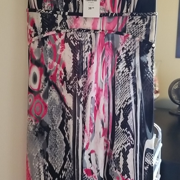 NEW Ladies Maxi dress - Picture 3 of 3